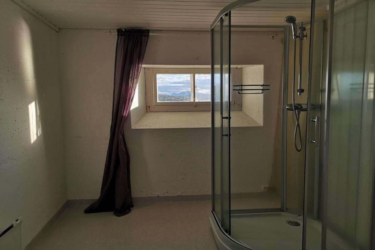 Fyr Hotel *